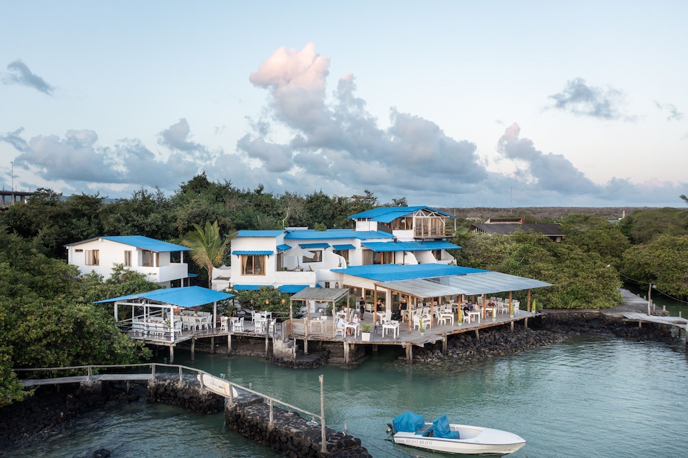 

Roma - Puerto Ayora - Blu Galapagos Sustainable Waterfront Lodge