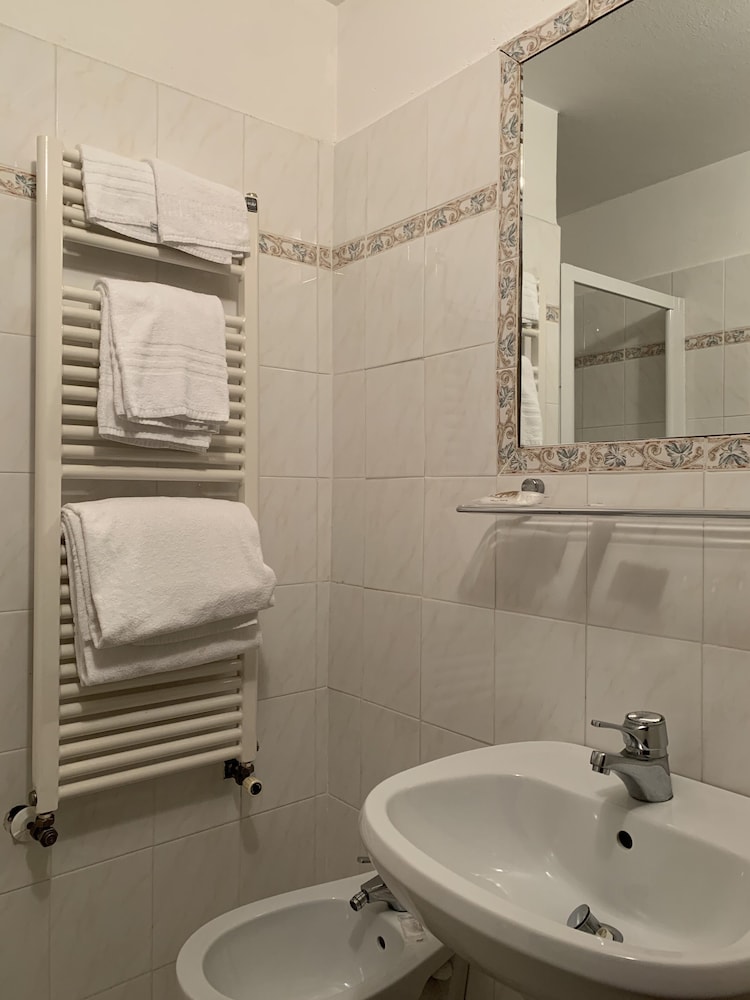 

Catania - Murano - Hotel Villa Sara