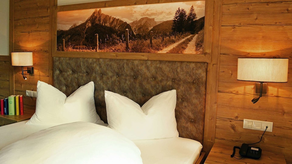 

Catania - Valdaora - Hotel Trenker