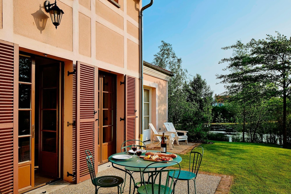

Milano - Villiers-sur-Morin - Marriott's Village d'Ile-de-France
