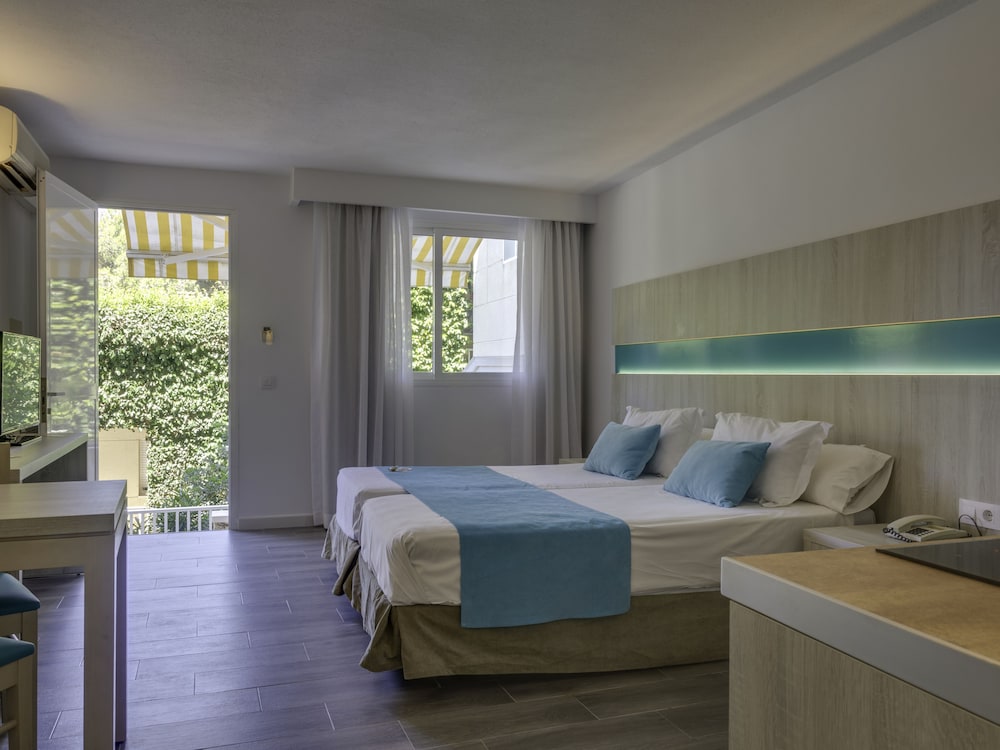 

Venezia - Cala Galdana - Aparthotel Comitas Floramar