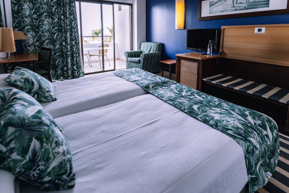 

Lamezia Terme - Yaiza - Hotel Costa Calero Thalasso & Spa