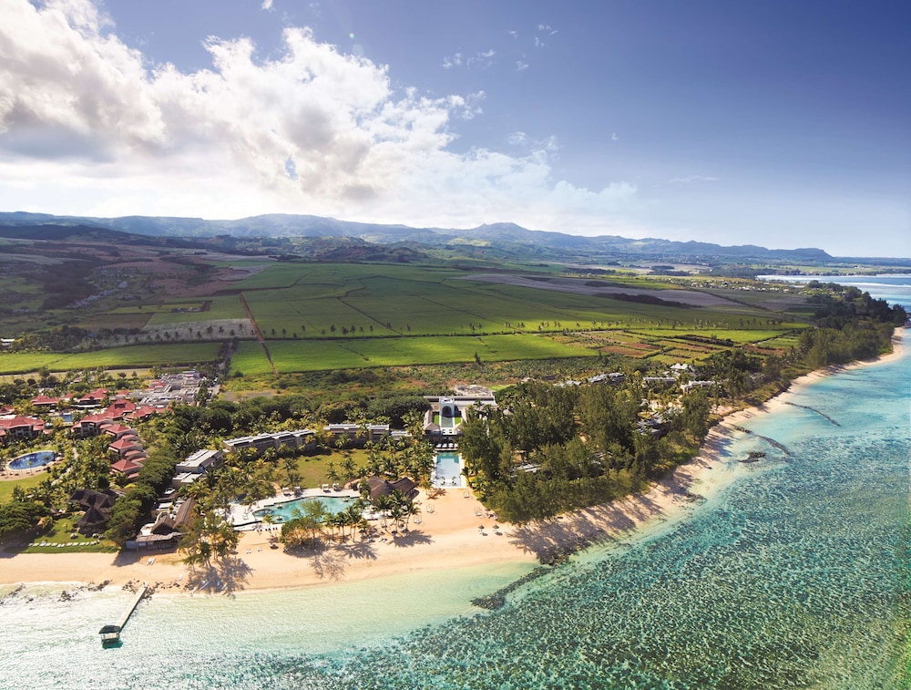 

Bologna - Bel Ombre - Outrigger Mauritius Beach Resort