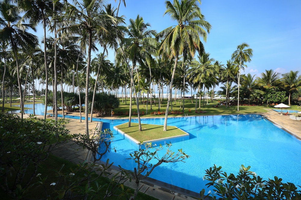 

Bari - Wadduwa - The Blue Water