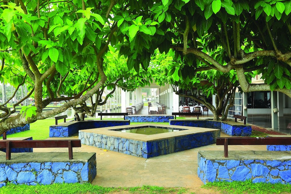 

Milano - Wadduwa - The Blue Water - Bawa Heritage - City Resort Hotel