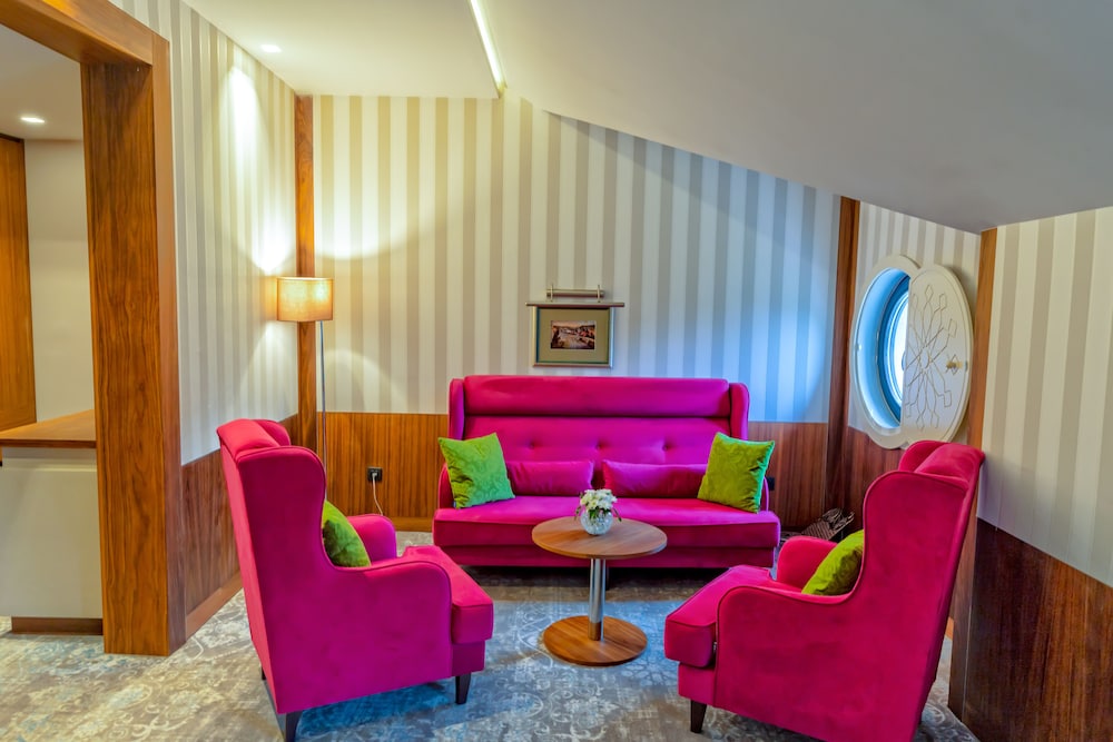 

Bologna - Sarajevo - Heritage Hotel Krone