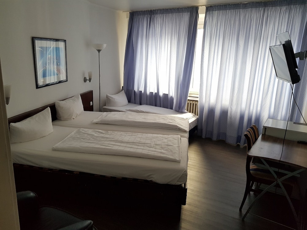 

Roma - Neuss - Hotel Berliner Hof