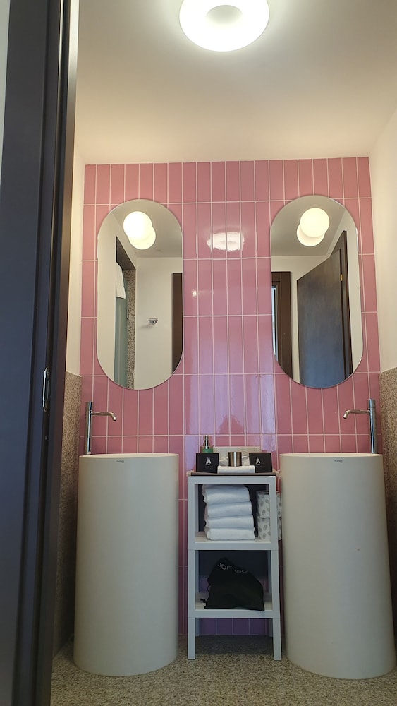 

Cagliari - Saint-Pierre - OMAMA Hotel