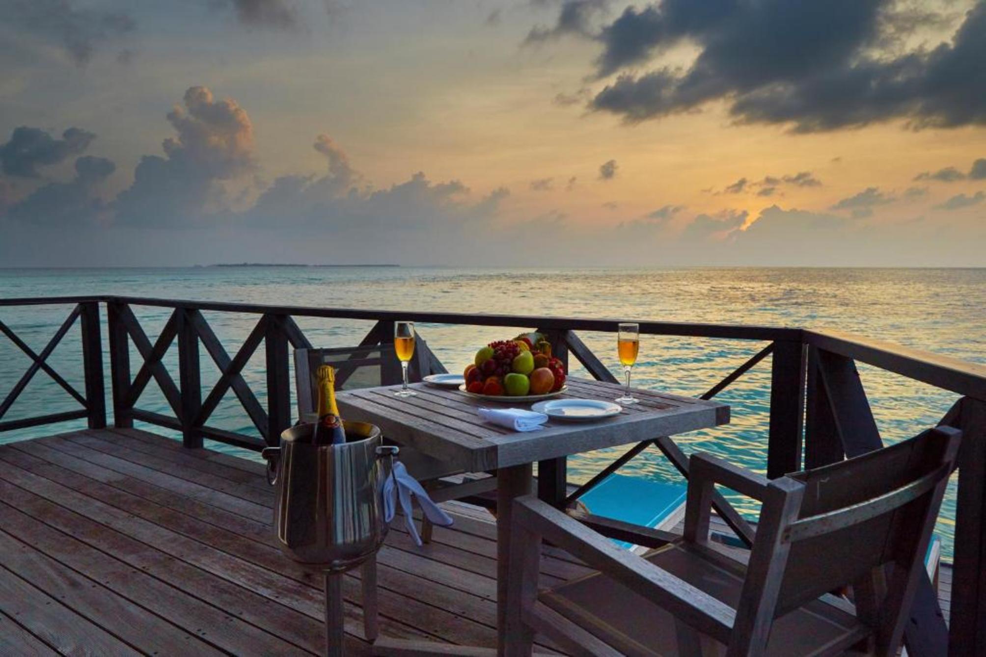 

Brindisi - Atollo di Lhaviyani - Kuredu Island Resort & Spa
