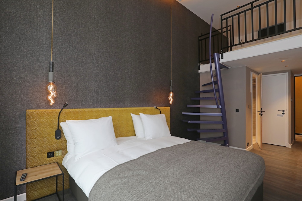 

Napoli - Purmerend - Valerius Boutique Hotel
