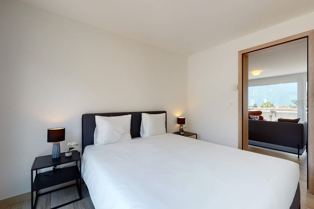 

Roma - Leysin - Nonanteneuf Appart-hôtel - Aigle