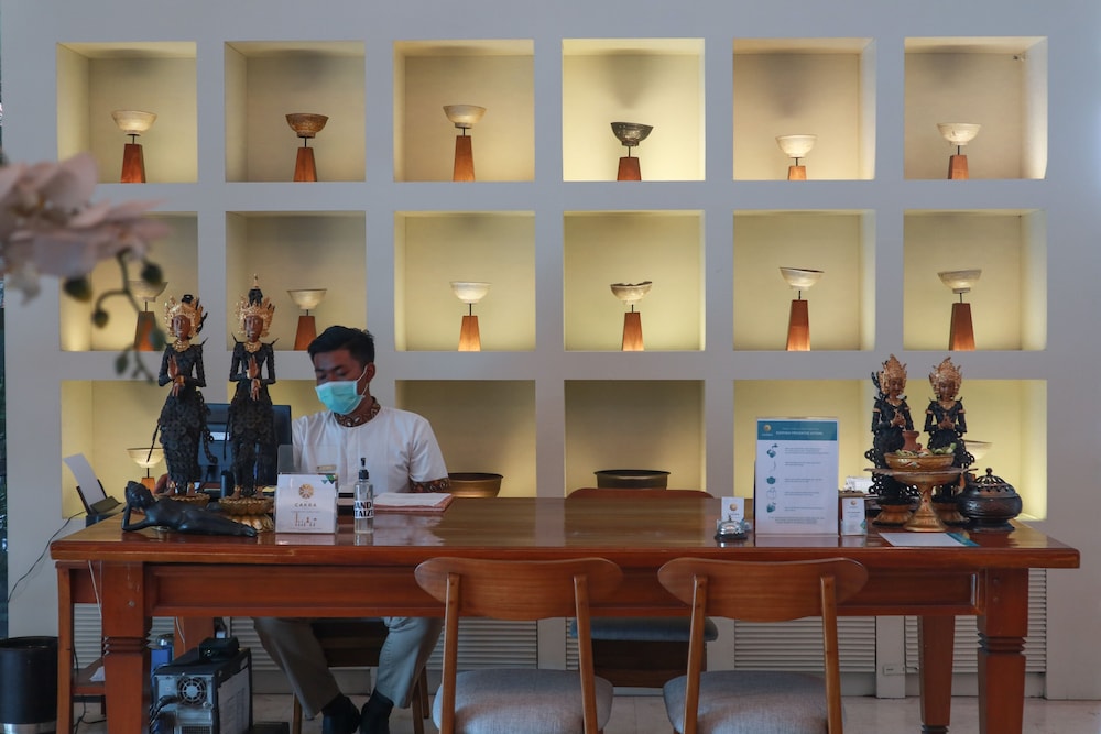 

Venezia - Ketewel - The Cakra Hotel