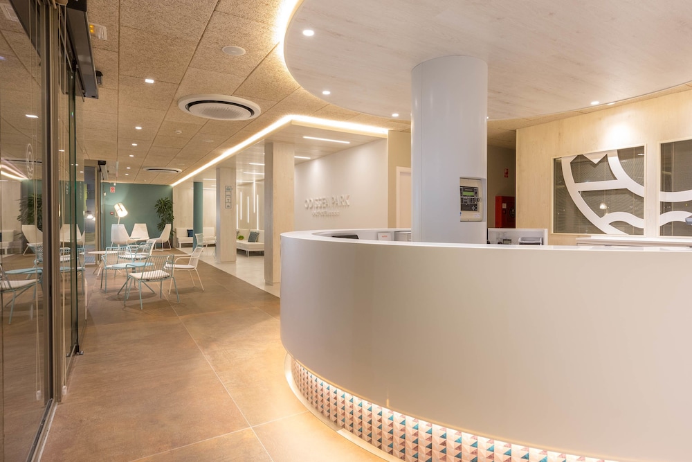 

Napoli - Costa Barcelona, Spagna - Aparthotel Odissea Park