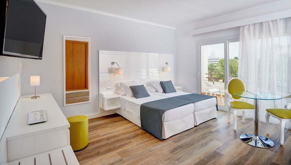 

Cagliari - Cala Bona - Hotel Morito