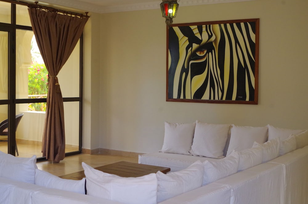 

Bari - Michamvi - The Sands Beach Resort Zanzibar