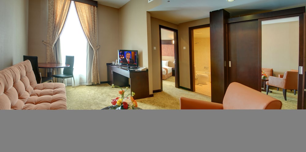 

Milano - Sharjah - Aryana Hotel