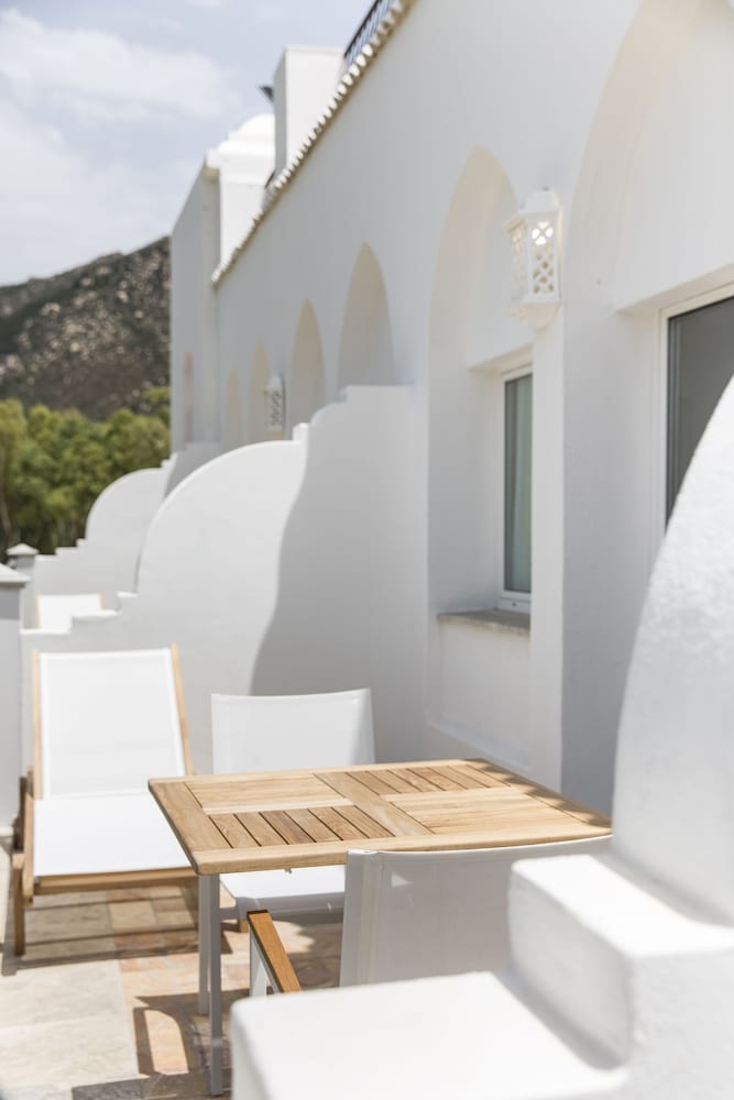

Firenze - Sardegna, Mare Italia - Falkensteiner Resort Capo Boi