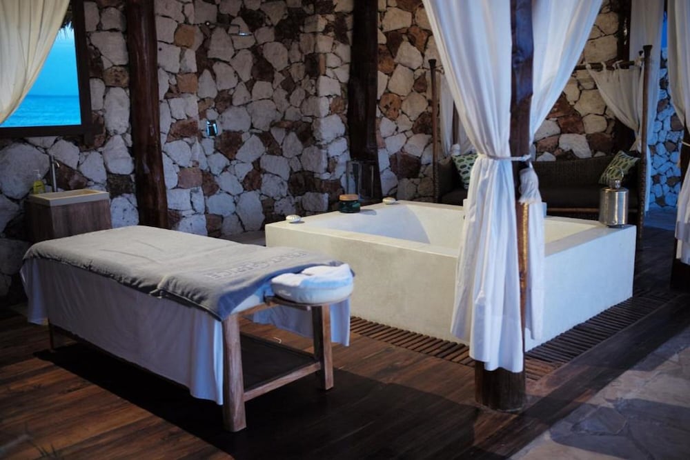 

Palermo - Kizimkazi - Fruit & Spice Wellness Resort Zanzibar