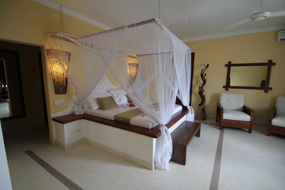 

Trieste - Kizimkazi - Fruit & Spice Wellness Resort Zanzibar