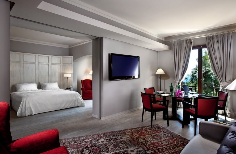 

Firenze - Acireale - Grand Hotel Baia Verde