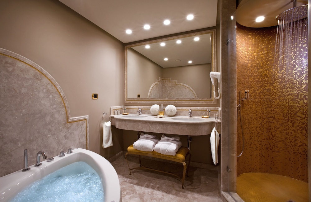 

Trieste - Acireale - Grand Hotel Baia Verde