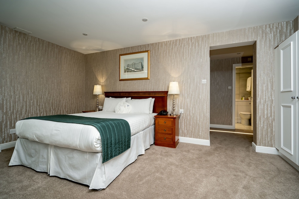 

Milano - Sidcup - The Clarendon Hotel