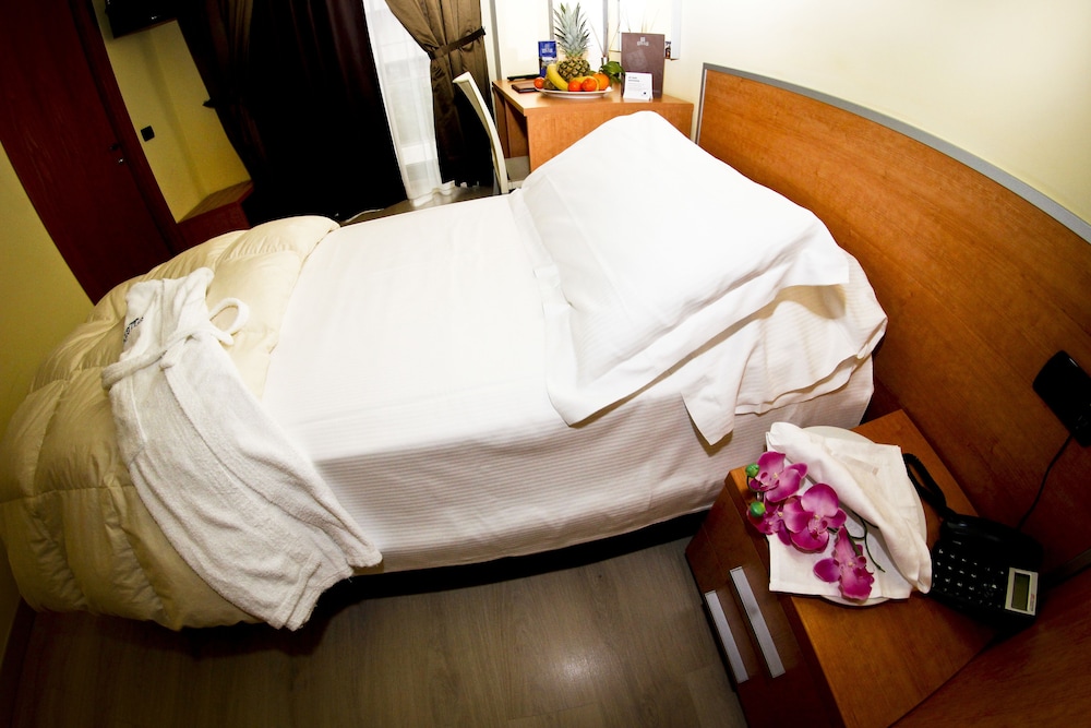 

Verona - Lamezia Terme - Best Western Hotel Class Lamezia