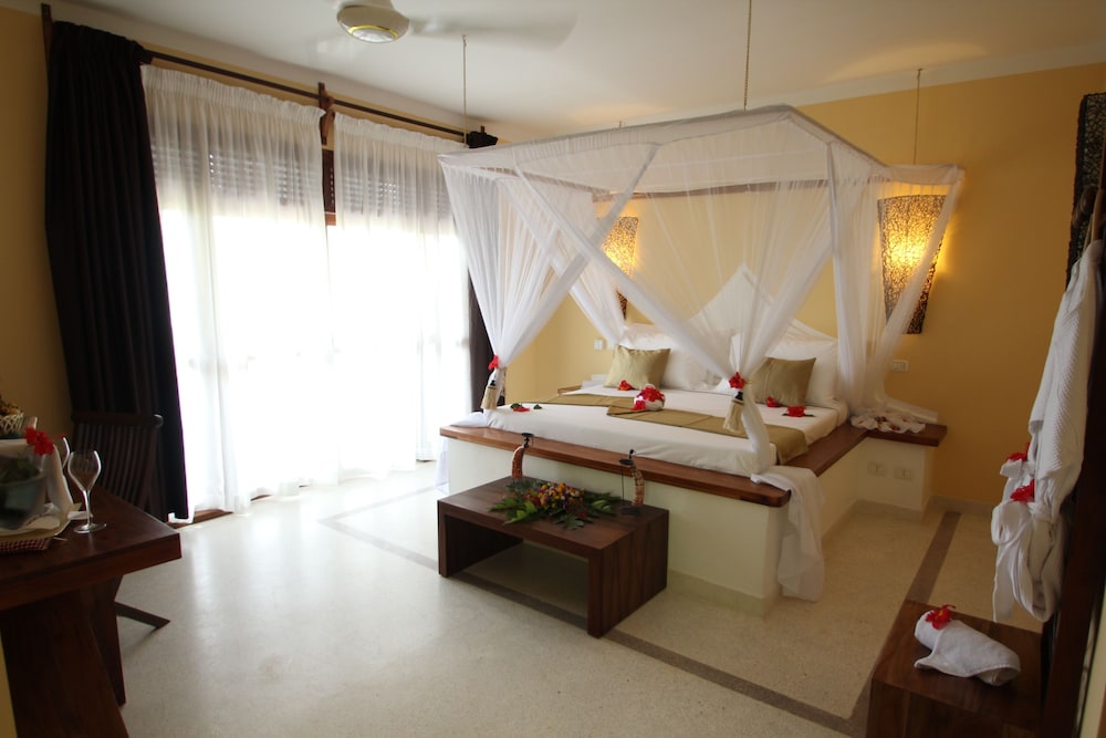 

Torino - Kizimkazi - Fruit & Spice Wellness Resort Zanzibar