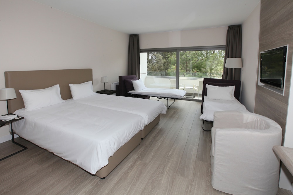 

Milano - Polis - Droushia Heights Hotel