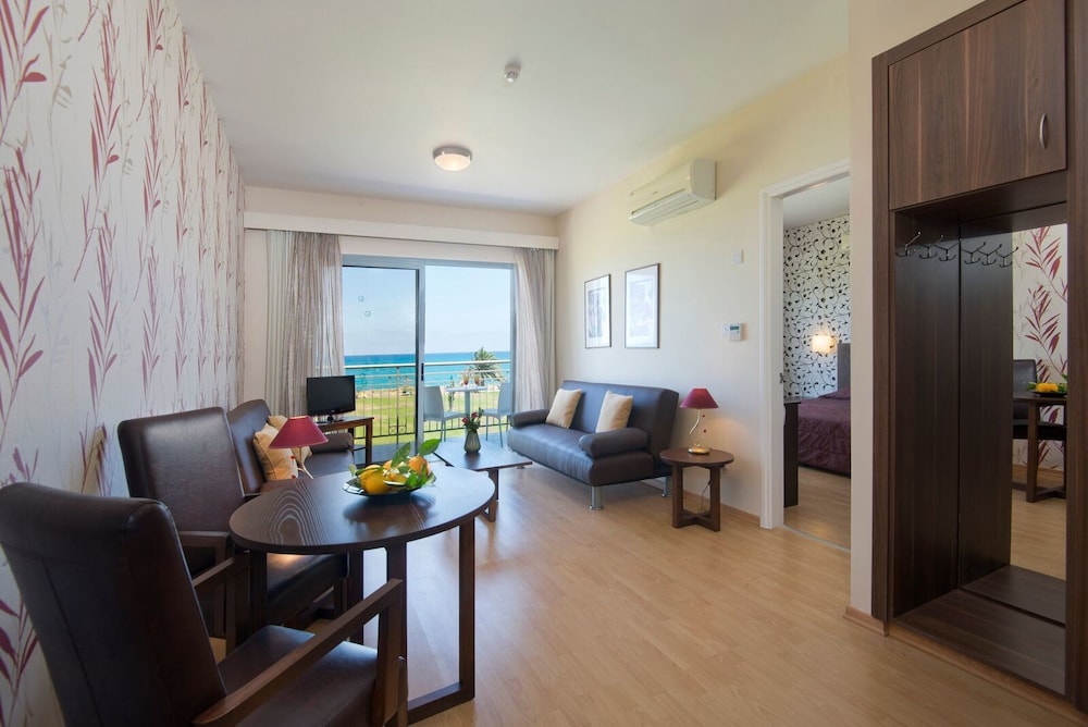 

Milano - Lachi - Natura Beach Hotel and Villas