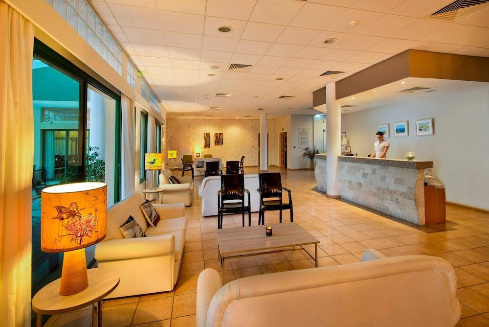 

Torino - Lachi - Natura Beach Hotel and Villas