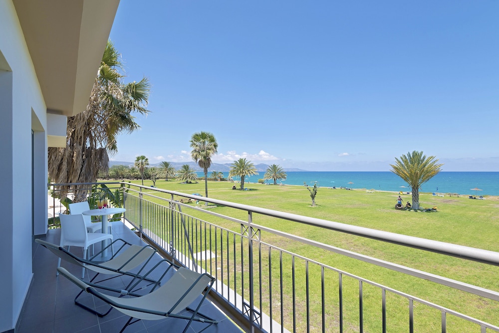 

Bologna - Polis - Natura Beach Hotel and Villas
