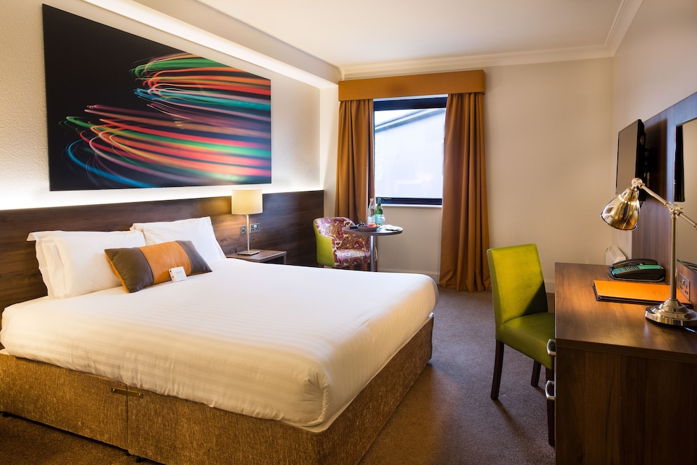 

Olbia - Galway - Nox Hotel