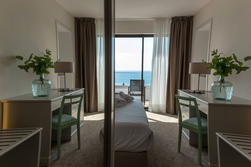 

Napoli - Vila Franca do Campo - Caloura Hotel Resort