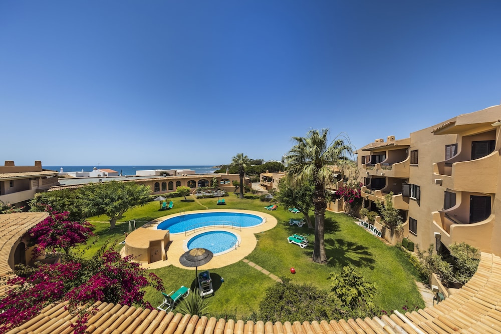 

Roma - Quarteira - Clube Maria Luisa