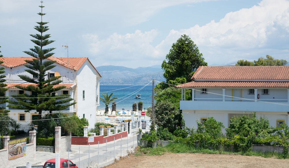 

Verona - Kavos - Chandris Apartments