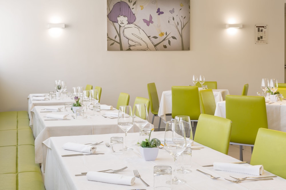 

Milano - Pozzuoli - Hotel Cristina