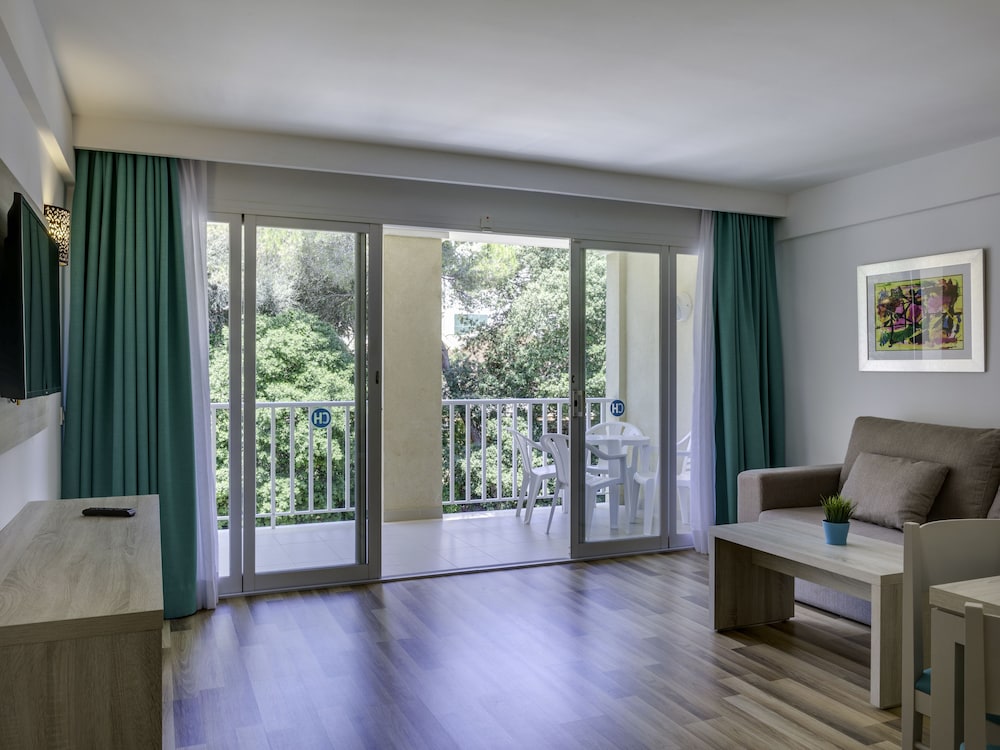 

Bologna - Cala Galdana - Aparthotel Comitas Floramar