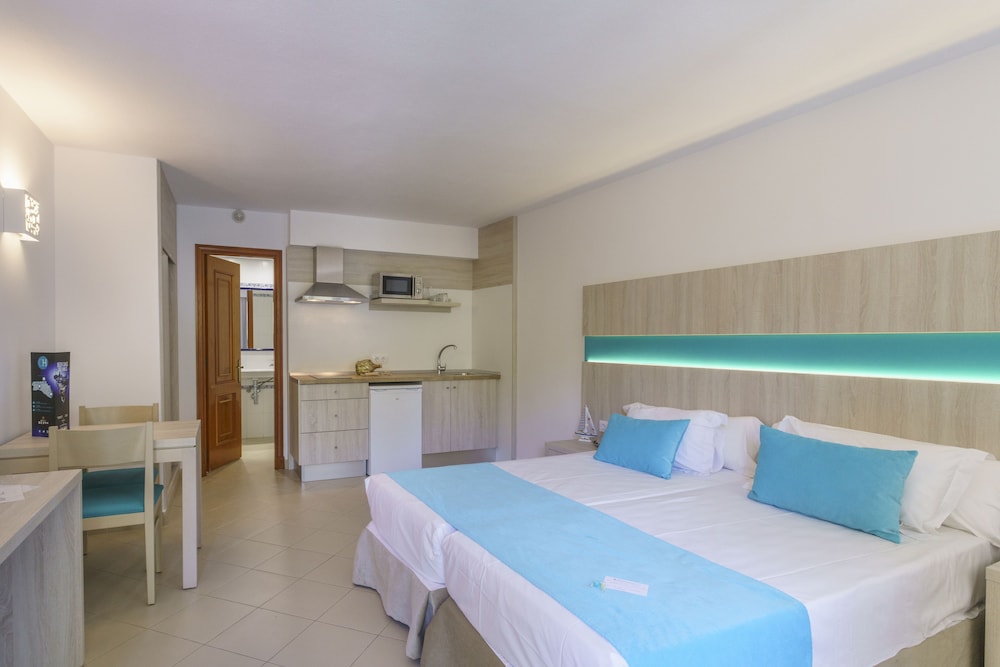 

Venezia - Cala Galdana - Aparthotel Comitas Floramar
