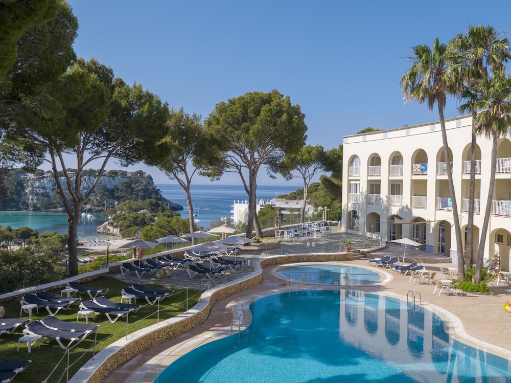 

Firenze - Cala Galdana - Comitas Floramar
