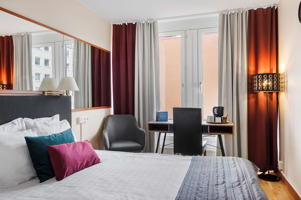 

Bologna - Örnsköldsvik - Sure Hotel by Best Western Focus