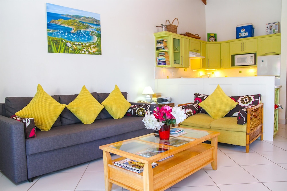 

Bologna - St. John's - Antigua Village Beach Resort