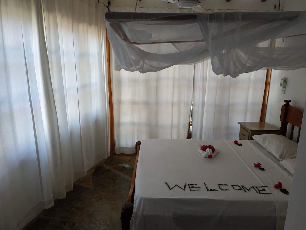 

Firenze - Malindi - Silver Rock Hotel