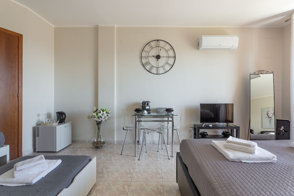 

Milano - Sestu - Residenze Su Planu