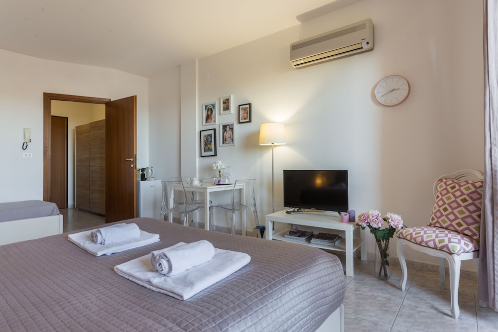 

Bologna - Sestu - Residenze Su Planu