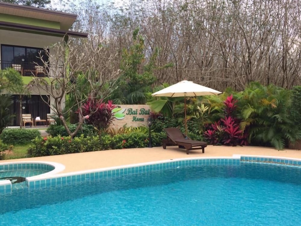 

Roma - Khao Lak - Bai Bai Home
