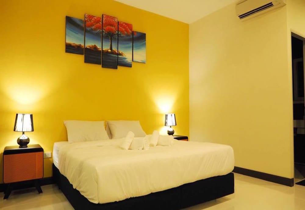 

Roma - Khao Lak - Bai Bai Home