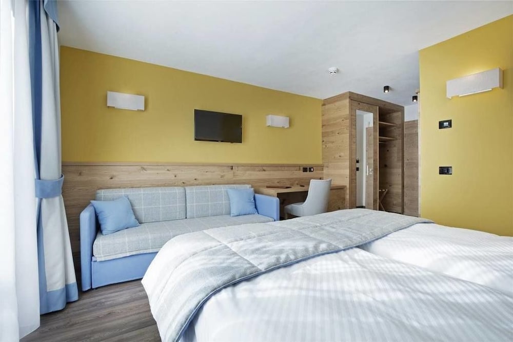 

Roma - Campestrin - Chalet Marcora