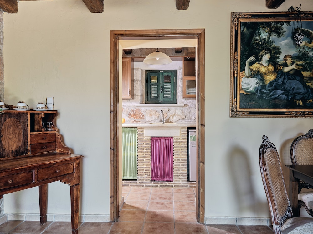 

Venezia - Vasilikos - Diamond Suites
