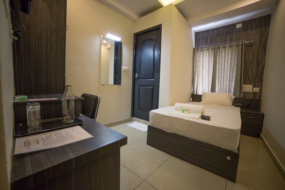 

Milano - Kochi-Cochin - South Gate Residency
